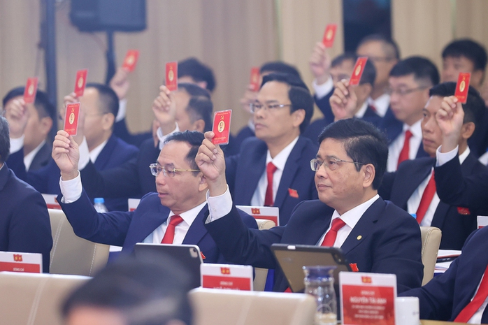 Thủ tướng: EVN phải lớn mạnh thành tập đoàn điện lực đứng thứ 3 khu vực- Ảnh 2. Thủ tướng: EVN phải lớn mạnh thành tập đoàn điện lực đứng thứ 3 khu vực- Ảnh 2.