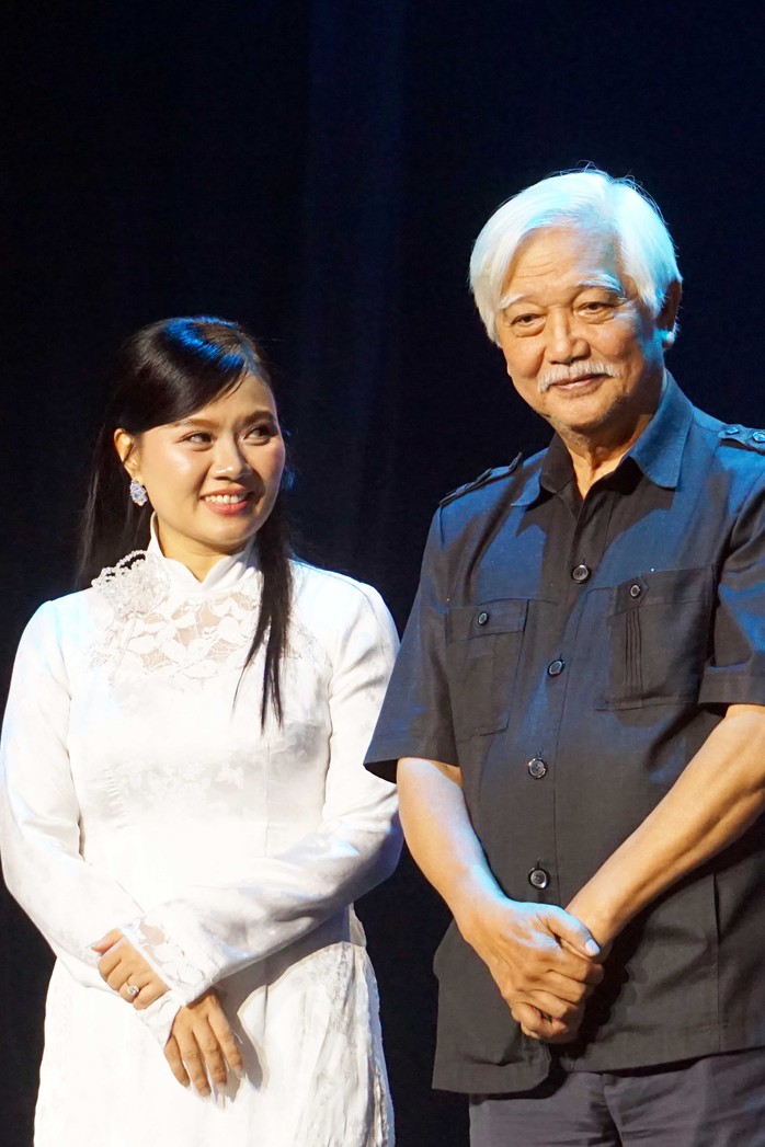Nhà sử học Dương Trung Quốc đánh giá cao chương trình nghệ thuật "Vó ngựa nước Nam" - Ảnh 2.