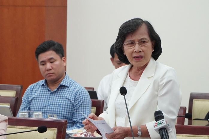 Đề nghị đưa mục tiêu mỗi cặp vợ chồng có 2 con vào Nghị quyết Đại hội Đảng bộ TP HCM - Ảnh 4.