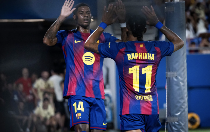 Thắng đậm Como, Barcelona có danh hiệu đầu mùa cúp Joan Gamper  - Ảnh 4.