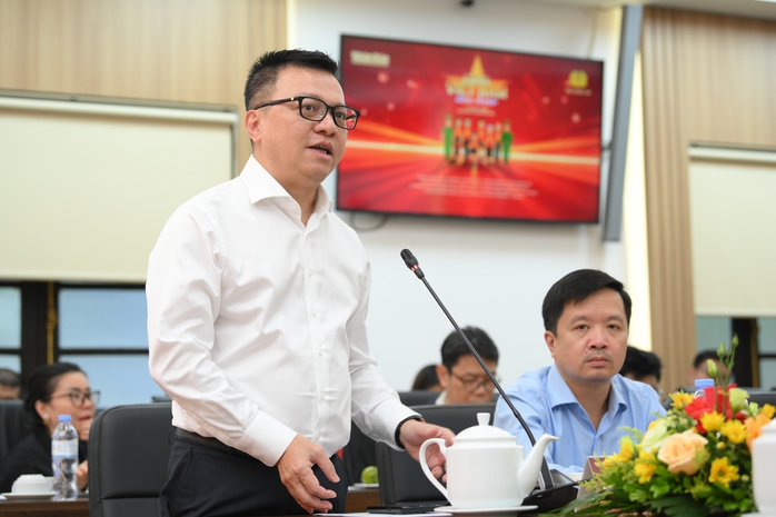 Đi bộ toàn quốc "Cùng Việt Nam tiến bước" - Ảnh 1.
