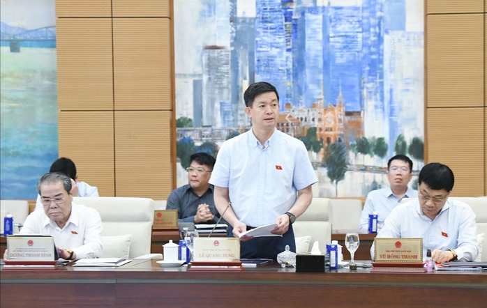 Phiên họp thứ 48 của Ủy ban Thường vụ Quốc hội thảo luận, xem xét nhiều nội dung quan trọng- Ảnh 2. Phiên họp thứ 48 của Ủy ban Thường vụ Quốc hội thảo luận, xem xét nhiều nội dung quan trọng- Ảnh 2.