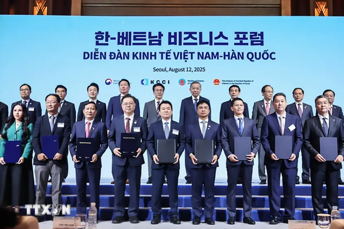 Tổng Bí thư Tô Lâm và Thủ tướng Hàn Quốc chứng kiến trao 28 thỏa thuận hợp tác - Ảnh 2.