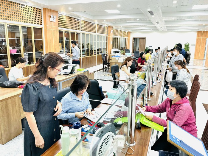 Giao lưu trực tuyến "Bảo hiểm xã hội: Bạn đã biết hết quyền lợi của mình chưa?" - Ảnh 2.