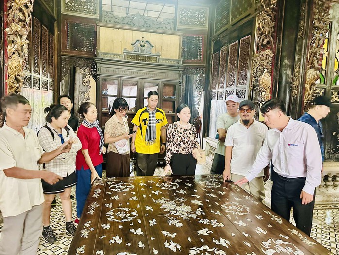 Nghệ sĩ, Tác giả sân khấu TP HCM dạt dào cảm xúc khi đến Tràm Chim, Sa Đéc - Ảnh 8.