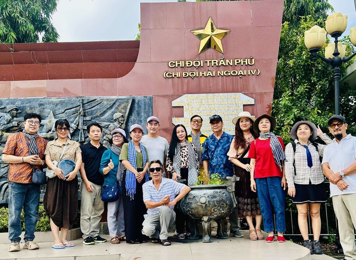 Nghệ sĩ, Tác giả sân khấu TP HCM dạt dào cảm xúc khi đến Tràm Chim, Sa Đéc - Ảnh 1.