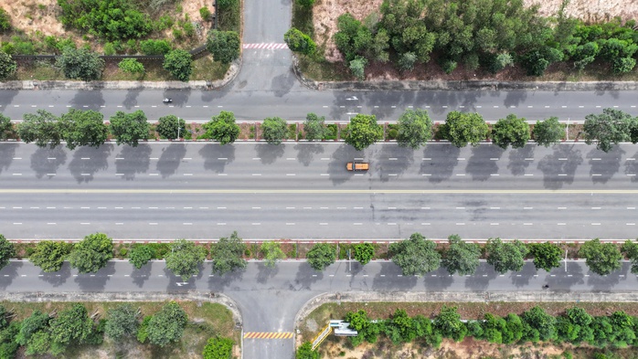 Hai dự án cao tốc, vành đai ở khu vực Bình Dương cũ đang triển khai thi công thế nào?- Ảnh 8. Hai dự án cao tốc, vành đai ở khu vực Bình Dương cũ đang triển khai thi công thế nào?- Ảnh 8.