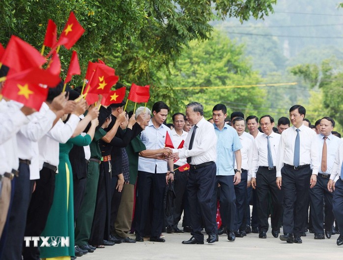Tổng Bí thư Tô Lâm dự Ngày hội toàn dân bảo vệ an ninh Tổ quốc tại Tuyên Quang - Ảnh 3.
