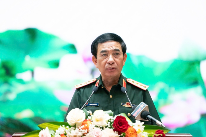 Bộ trưởng Bộ Quốc phòng Khẳng định sẵn sàng chiến đấu đánh bại mọi hình thái chiến tranh - Ảnh 1.