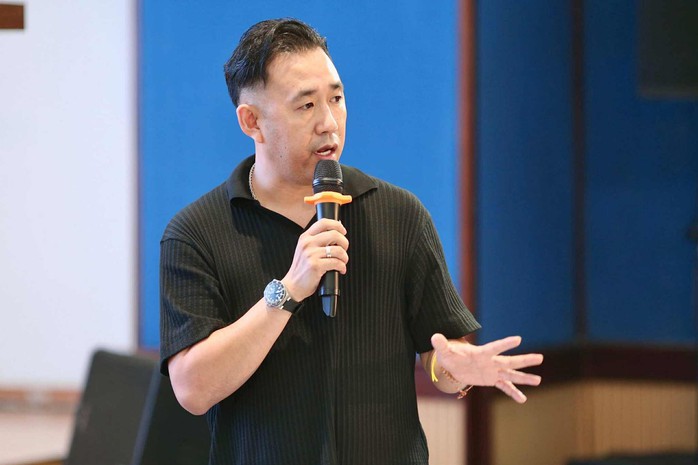 Đạo diễn KiKi Trần: muốn ra châu Á, nghệ sĩ Việt nên nghĩ đến tôi- Ảnh 2.