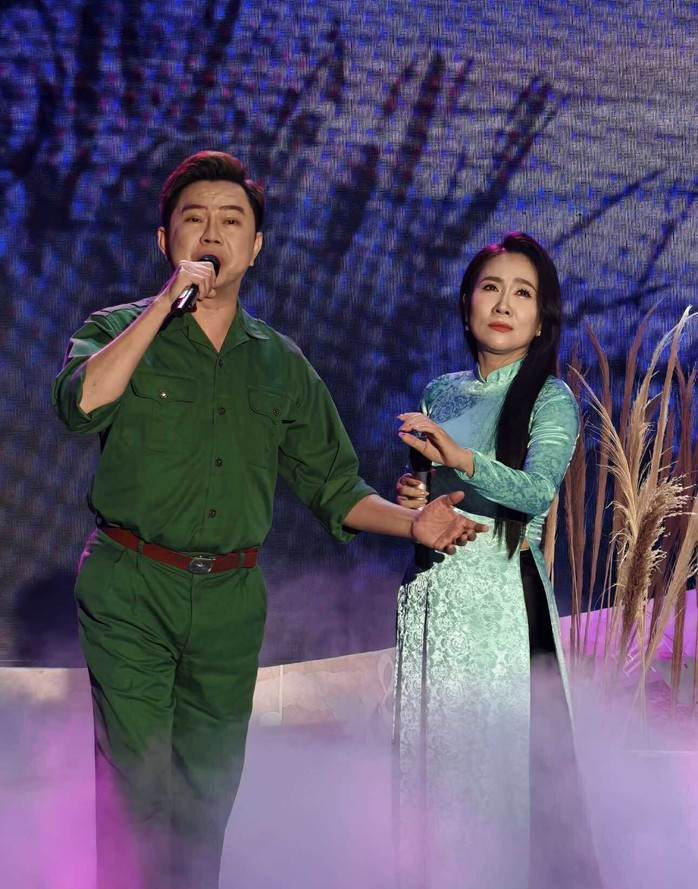Dư âm tuyệt đẹp về nhạc sĩ Hoàng Hiệp với đêm nhạc "Trở về Dòng sông tuổi thơ" - Ảnh 3.