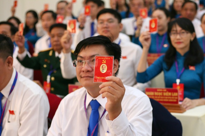 Hơn 200 đại biểu tham dự Đại hội Đảng bộ phường Chánh Hưng - Ảnh 7.