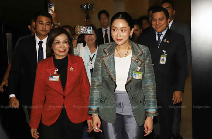 Thái Lan: Phiên tòa chờ bà Paetongtarn đúng vào ngày đặc biệt- Ảnh 1.