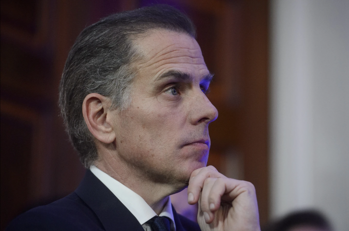 Bà Melania Trump yêu cầu ông Hunter Biden bồi thường 1 tỉ USD vì bình luận "nhạy cảm"- Ảnh 1.