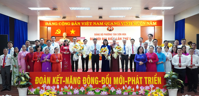 Bà Trương Lê Mỹ Ngọc giữ chức Bí thư Đảng ủy phường Tân Sơn Hòa- Ảnh 1.