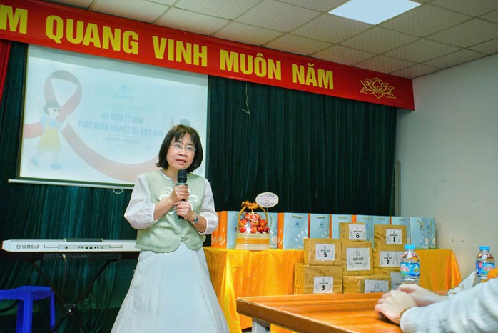 Cuộc thi viết “Lòng tốt quanh tôi” lần 3: Người mang ánh sáng cho trẻ em - Ảnh 1.