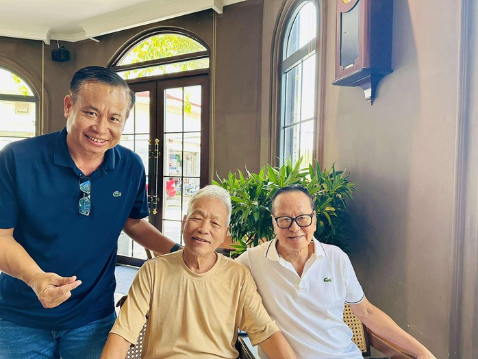 Tác giả "Vụ án Mã Ngưu" có thêm chất liệu sáng tác sau chuyến đi thực tế với nghệ sĩ TP HCM - Ảnh 3.