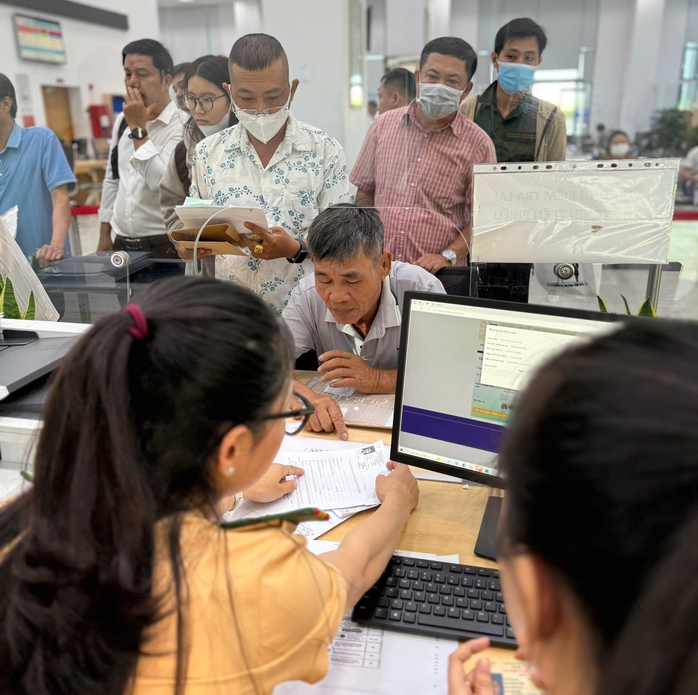 Công khai số hotline 2 lãnh đạo Phòng Cảnh sát giao thông khu vực 1- TP HCM- Ảnh 1.