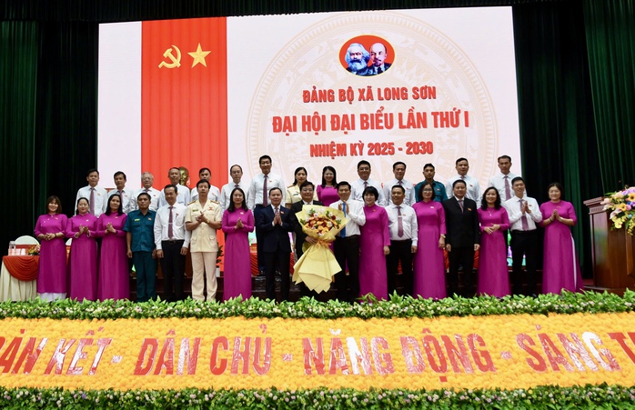 Xã Long Sơn, TP HCM đặt ra 7 nhiệm vụ trọng tâm cho nhiệm kỳ 2025-2030 - Ảnh 4.