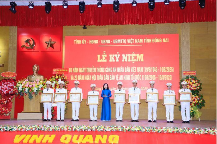 Đồng Nai kỷ niệm 80 năm Ngày truyền thống Công an nhân dân Việt Nam - Ảnh 5.