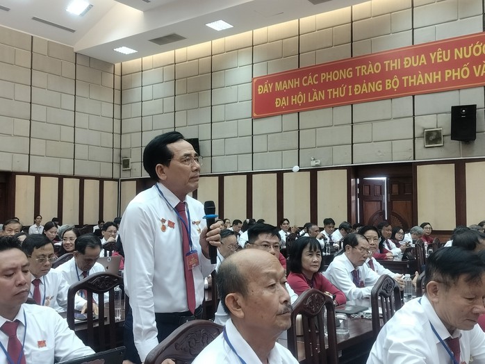 Phường Phú Thuận: Đẩy nhanh đầu tư phát triển giao thông để giảm ùn tắc - Ảnh 3.