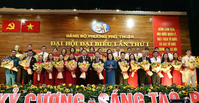 Phường Phú Thuận: Đẩy nhanh đầu tư phát triển giao thông để giảm ùn tắc - Ảnh 5.