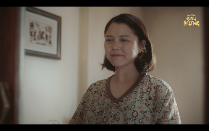 Uyên Linh hát "Lần đầu làm mẹ" - Ảnh 1.