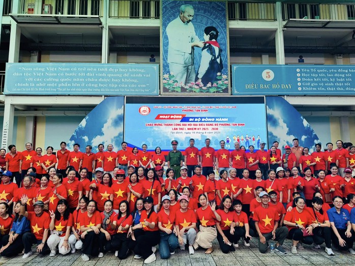 TP HCM: Phường Tân Định "Cùng Việt Nam tiến bước"- Ảnh 1.