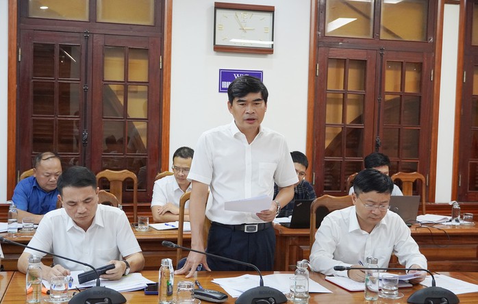 Chủ tịch tỉnh Quảng Trị họp ngày chủ nhật, "truy" hàng trăm dự án chậm tiến độ - Ảnh 2.