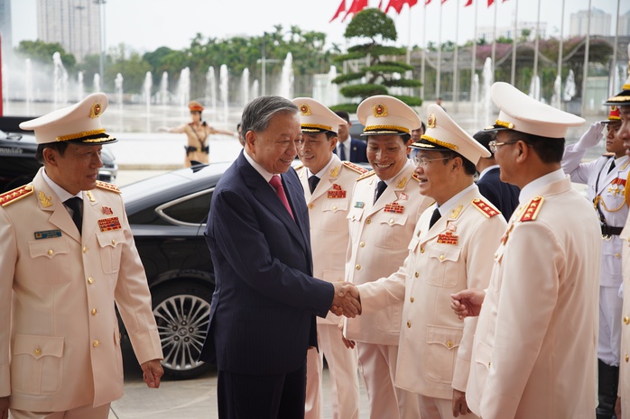 Tổng Bí thư Tô Lâm dự Lễ kỷ niệm 80 năm 
Ngày Truyền thống Công an Nhân dân- Ảnh 1.