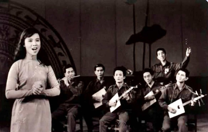 NSND Tô Lan Phương – Huyền thoại tiếng hát giữa chiến trường - Ảnh 4.