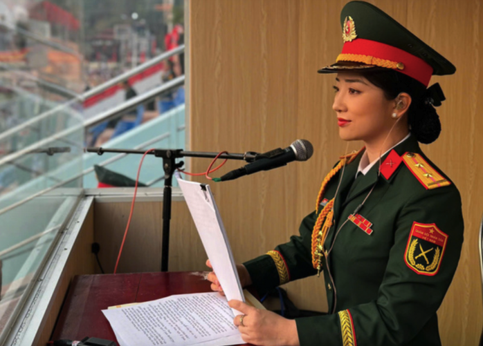 Thượng úy Lê Thị Ngọc Hân và giọng miền Nam tại Đại lễ A80 - Ảnh 3. Thượng úy Lê Thị Ngọc Hân và giọng miền Nam tại Đại lễ A80 - Ảnh 3.