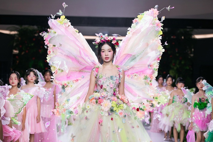 Con gái siêu mẫu Xuân Lan gây ấn tượng - Ảnh 2.