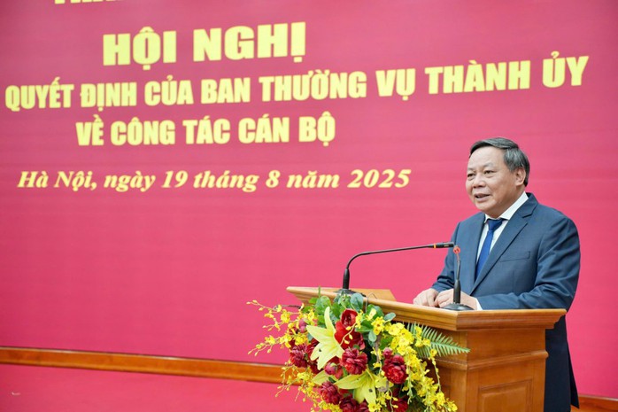 Bà Bùi Huyền Mai được bổ nhiệm Phó Chủ tịch Thường trực ủy ban MTTQ TP Hà Nội - Ảnh 2. Bà Bùi Huyền Mai được bổ nhiệm Phó Chủ tịch Thường trực ủy ban MTTQ TP Hà Nội - Ảnh 2.
