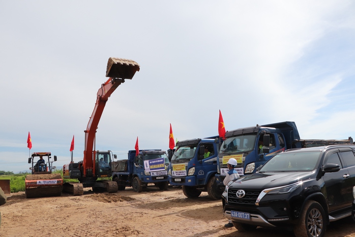 Đà Nẵng khởi công khu tái định cư dự án đường sắt tốc độ cao Bắc – Nam - Ảnh 6. Đà Nẵng khởi công khu tái định cư dự án đường sắt tốc độ cao Bắc – Nam - Ảnh 6.