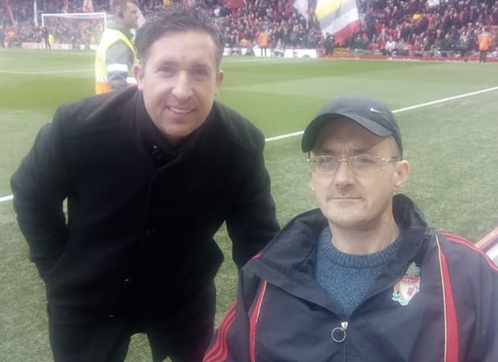 Phân biệt chủng tộc với cầu thủ Bournemouth, fan Liverpool sẽ bị cấm đến sân trọn đời - Ảnh 3.