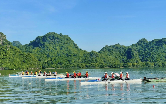 Chủ nhà TP HCM xếp hạng ba toàn đoàn Giải Canoeing trẻ quốc gia - Ảnh 1.