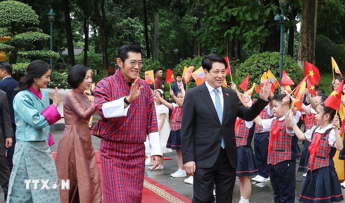 Chủ tịch nước Lương Cường đón, hội đàm với Quốc vương Bhutan- Ảnh 9. Chủ tịch nước Lương Cường đón, hội đàm với Quốc vương Bhutan- Ảnh 9.