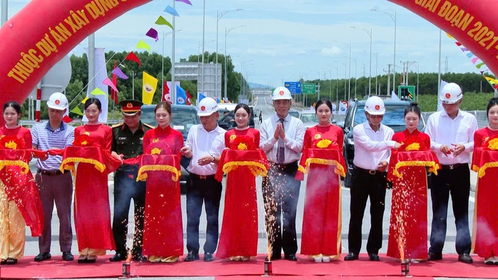 Hình ảnh khởi công, khánh thành loạt các dự án  trọng điểm- Ảnh 12.