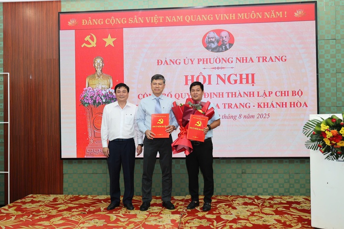 Hiệp hội Du lịch Nha Trang – Khánh Hòa có Chi bộ Đảng đầu tiên sau hơn 20 năm hoạt động- Ảnh 1. Hiệp hội Du lịch Nha Trang – Khánh Hòa có Chi bộ Đảng đầu tiên sau hơn 20 năm hoạt động- Ảnh 1.