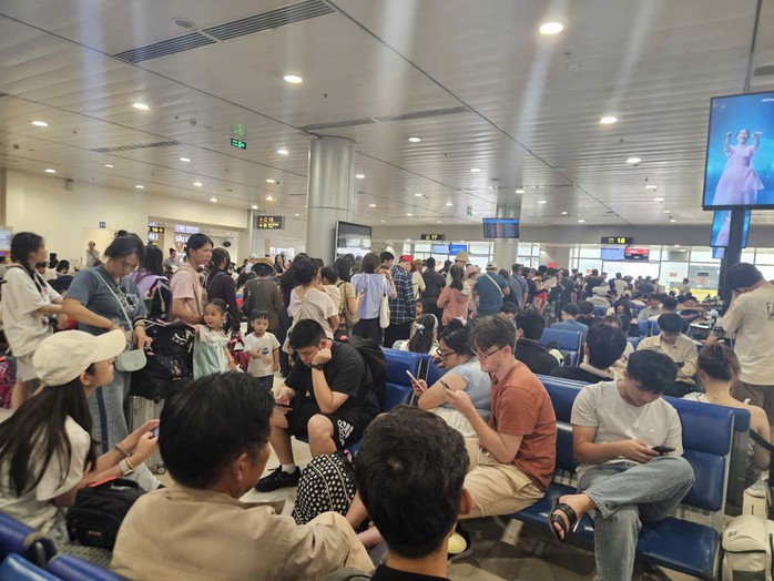 Improving airport service quality- Ảnh 1.