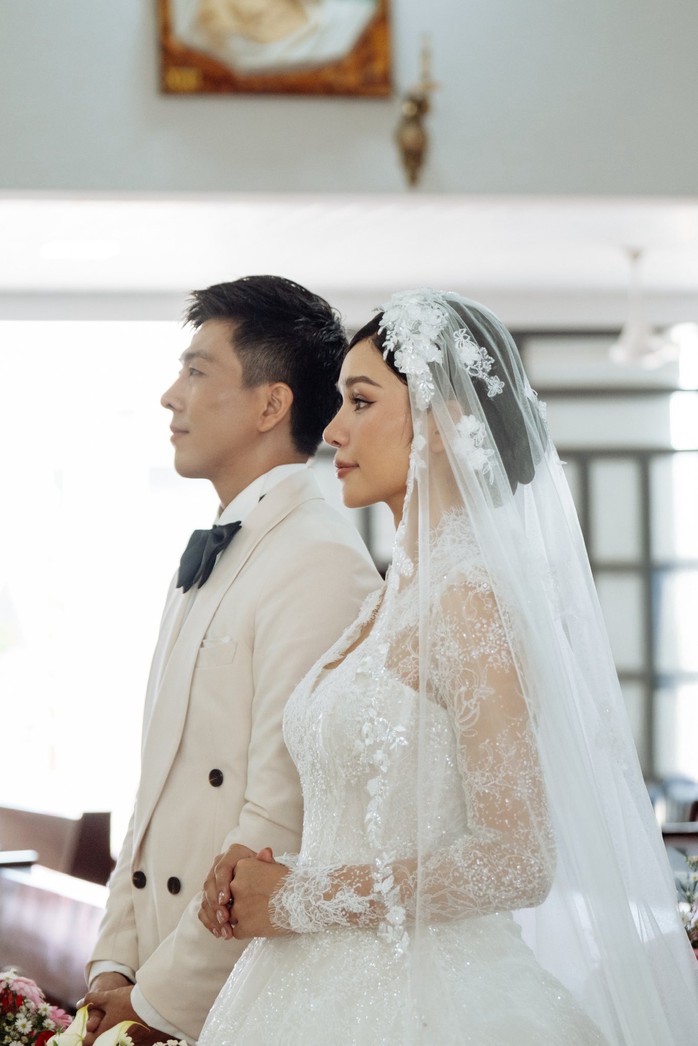 Người mẫu Thu Trang và Quang Sơn về chung nhà- Ảnh 10. Người mẫu Thu Trang và Quang Sơn về chung nhà- Ảnh 10.