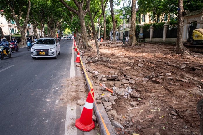 Đội nắng gấp rút hoàn thiện mở rộng Quảng trường Ba Đình vượt tiến độ- Ảnh 5.