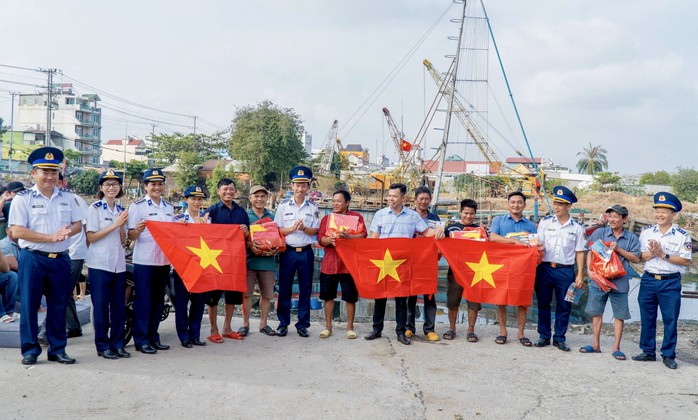 Những điểm sáng "Thi đua quyết thắng" - Ảnh 1.