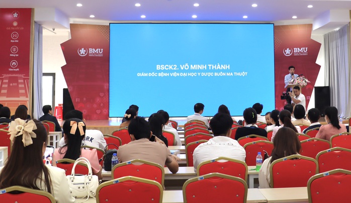 500 cặp vợ chồng hiếm muộn ở Tây Nguyên vỡ òa trong niềm hạnh phúc- Ảnh 1.