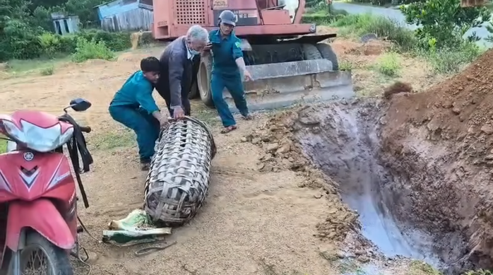 Người đàn ông Đà Nẵng chở heo bệnh lên miền núi tiêu thụ và những hệ lụy - Ảnh 3. Người đàn ông Đà Nẵng chở heo bệnh lên miền núi tiêu thụ và những hệ lụy - Ảnh 3.