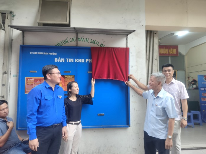 TP HCM: Phường Bình Tiên hướng tới mục tiêu 100% người dân có kỹ năng số- Ảnh 2. TP HCM: Phường Bình Tiên hướng tới mục tiêu 100% người dân có kỹ năng số- Ảnh 2.