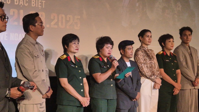 Thân Thúy Hà và ba lần gian truân đến với "Mưa đỏ" - Ảnh 4.