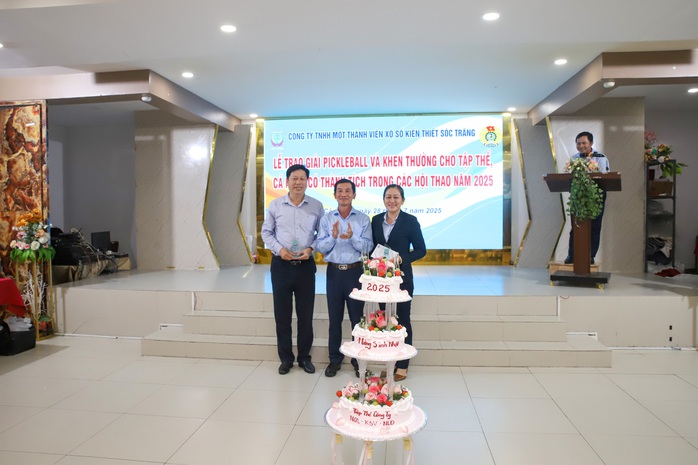 Công ty Xổ số kiến thiết Sóc Trăng tổ chức 2 hoạt động chào mừng Ngày Thành lập Công đoàn Việt Nam- Ảnh 8.