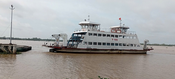 Lượng phương tiện qua cầu Rạch Miễu 2 tăng mạnh sau khi thông xe - Ảnh 8.
